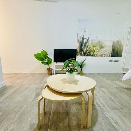 Apartmán Acogedor Y Bien Situado P6 Màlaga Exteriér fotografie